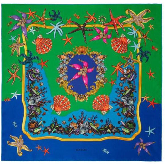 VERSACE TRESOR DE LA MER PRINT SILK SCARF SIZE OS - Picture 1 of 12